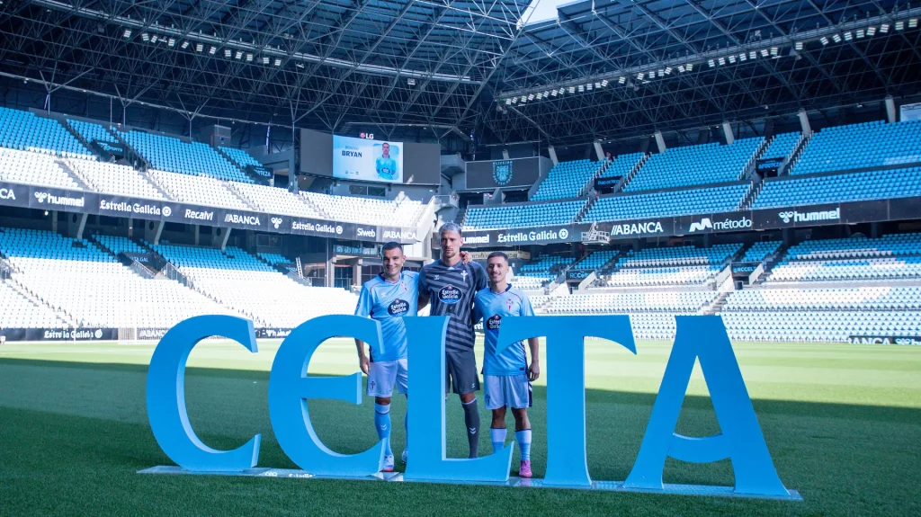 Presentación Jugadores RC Celta 25/26 | Ionut Radu, Ferran Jutglá y Bryan Zaragoza