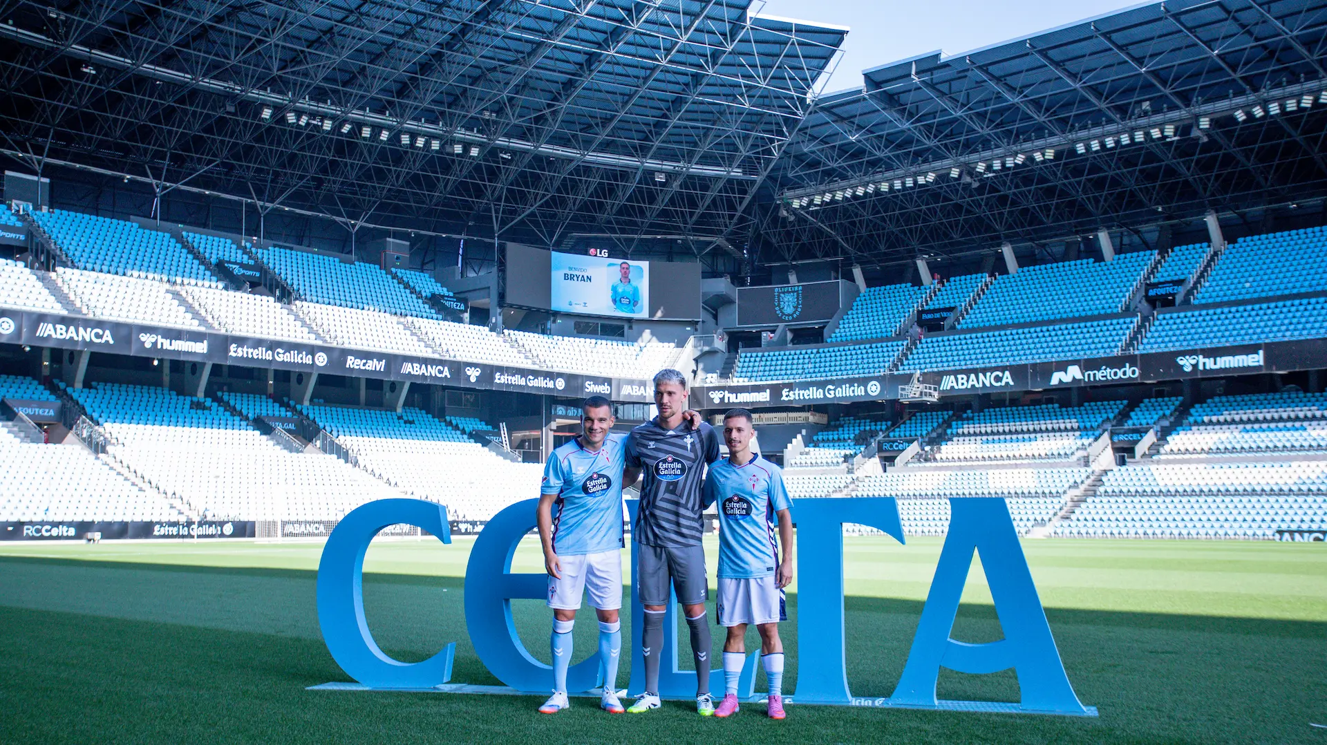 Presentación Jugadores RC Celta 25/26 | Ionut Radu, Ferran Jutglá y Bryan Zaragoza