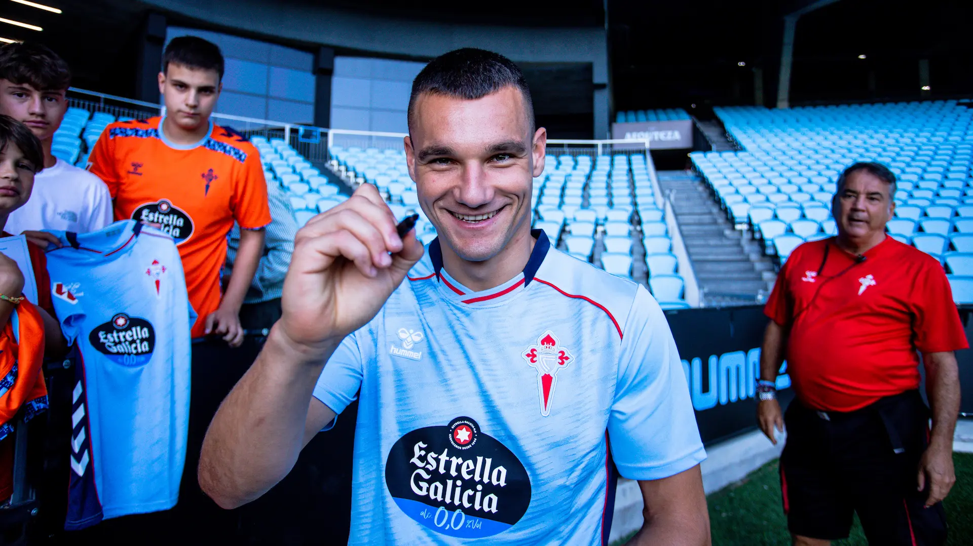 Presentación Jugadores RC Celta 25/26 | Ionut Radu, Ferran Jutglá y Bryan Zaragoza