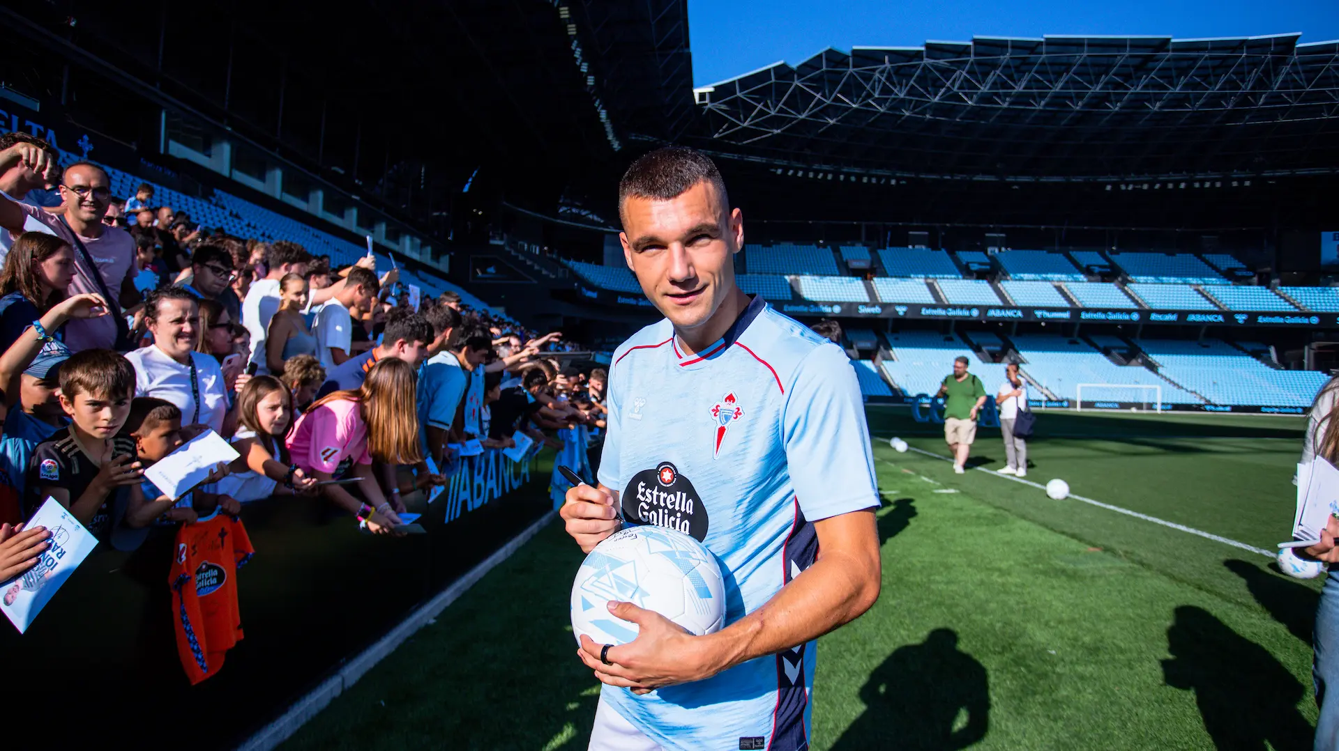Presentación Jugadores RC Celta 25/26 | Ionut Radu, Ferran Jutglá y Bryan Zaragoza
